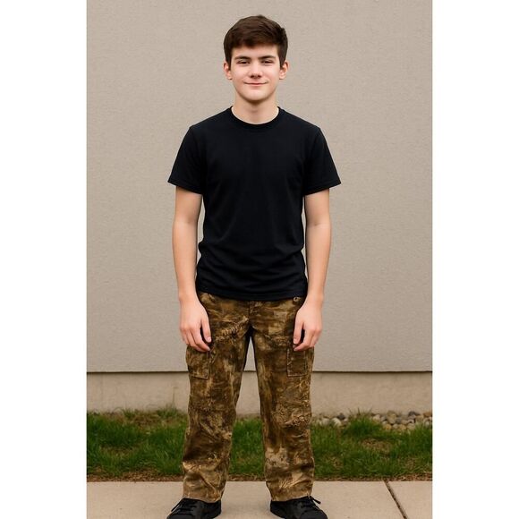 Realtree Camouflage Hunting Pants Boys 10/12 - Picture 1 of 5